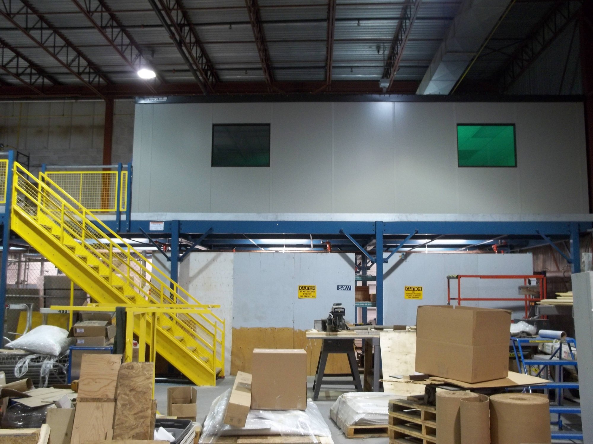 Mez with stairs office-1