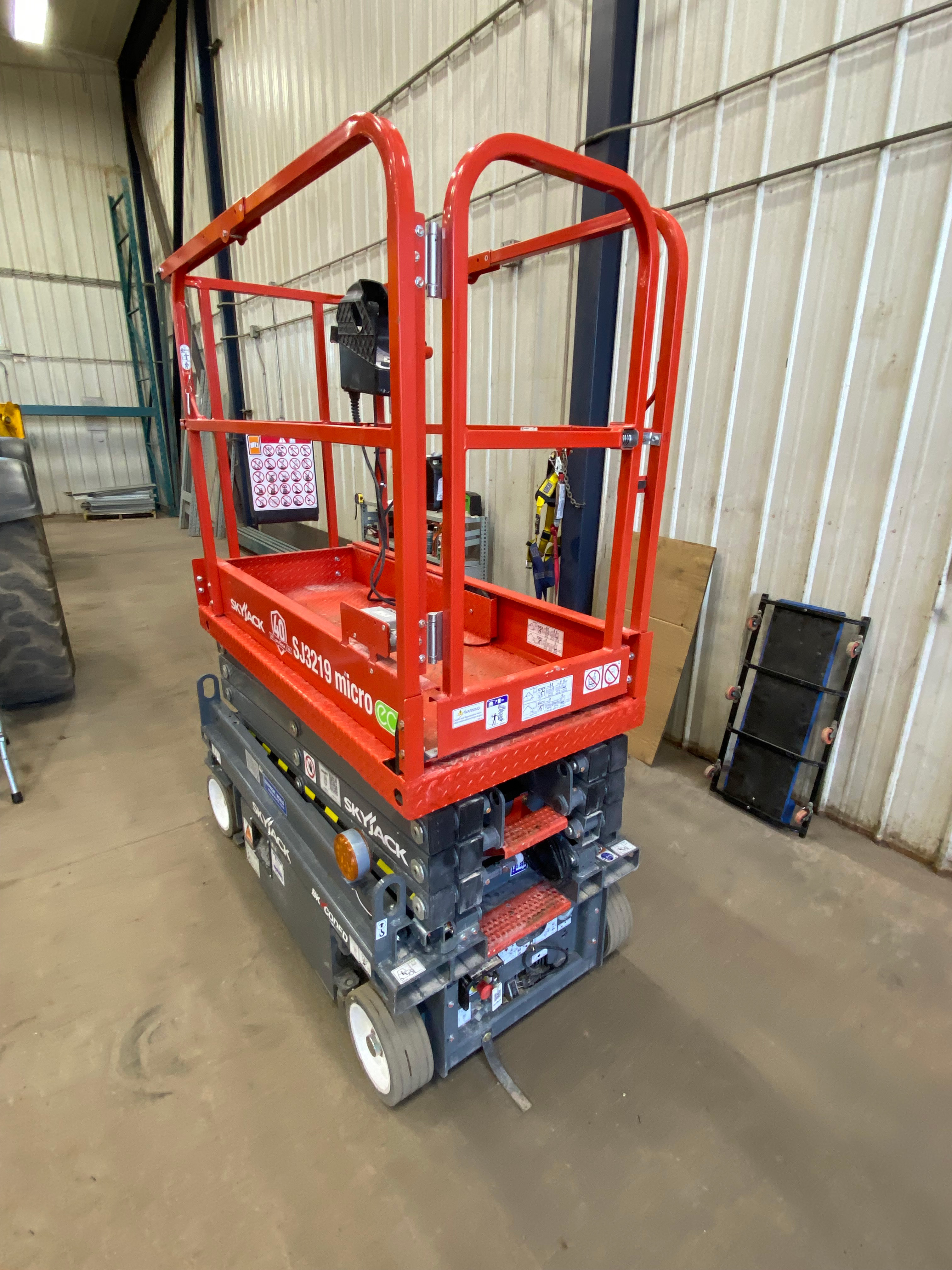 Skyjack SJ3219M