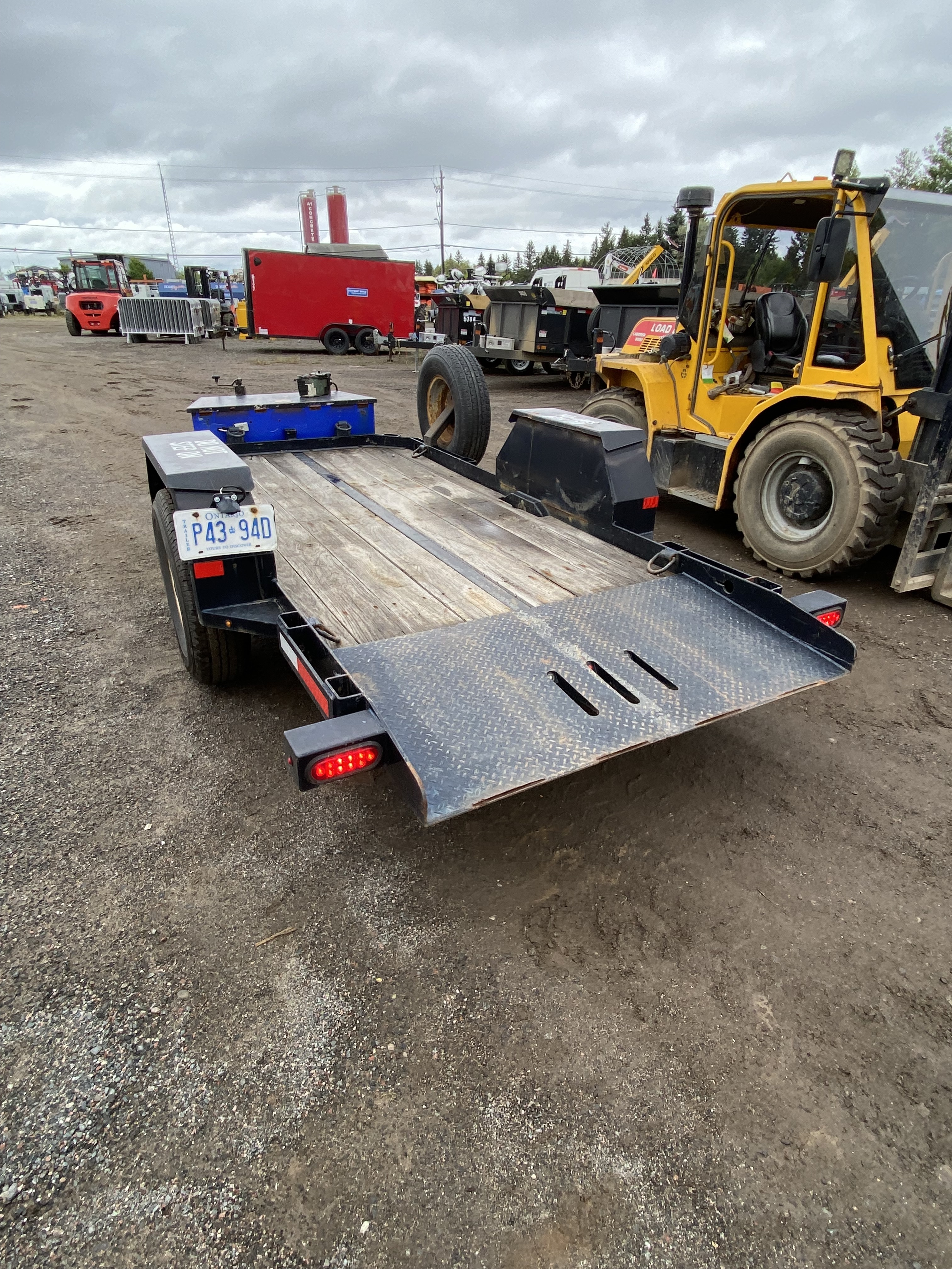 No Ramp Trailers